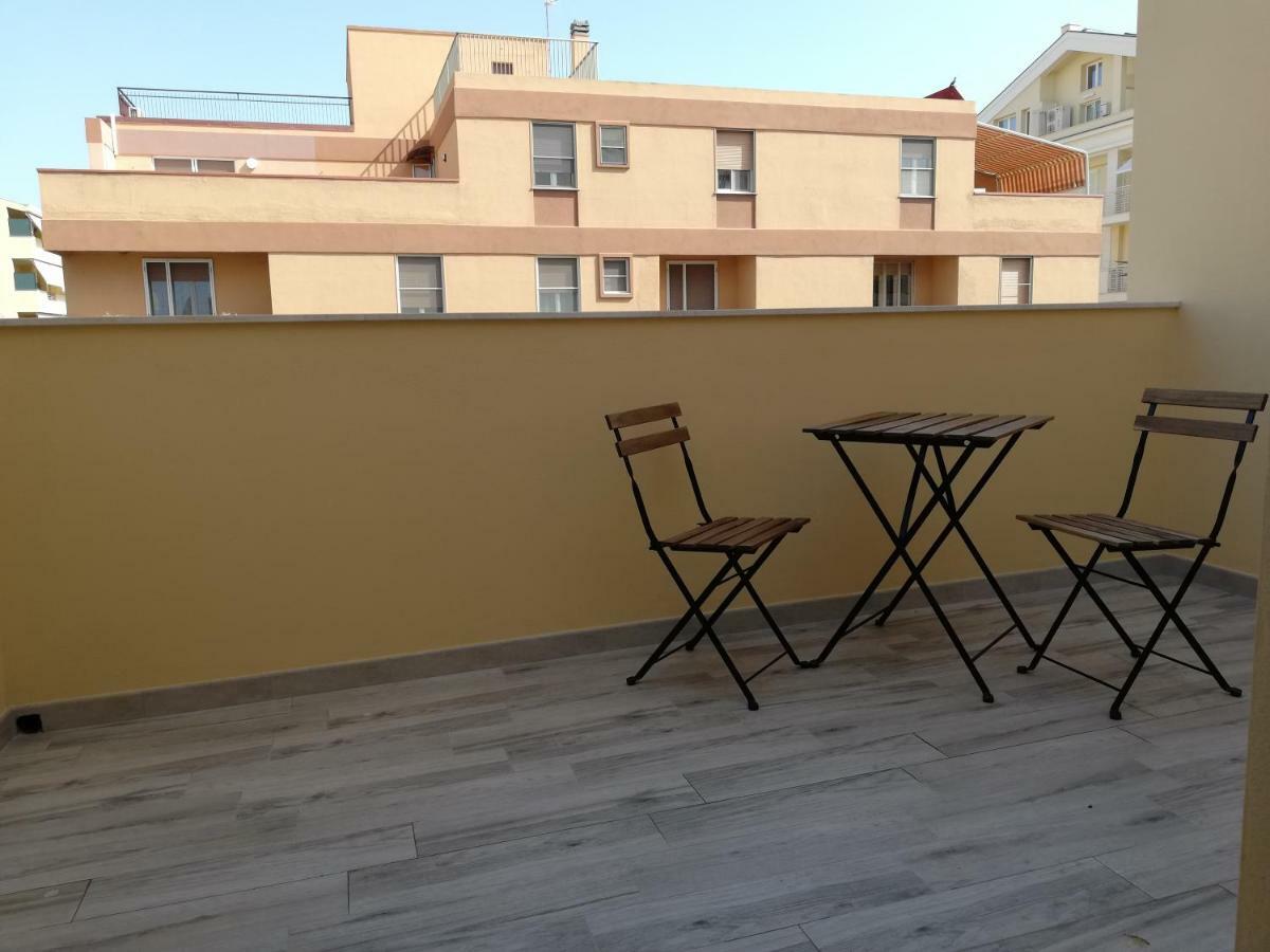 Domo Alghero Centro Bagian luar foto